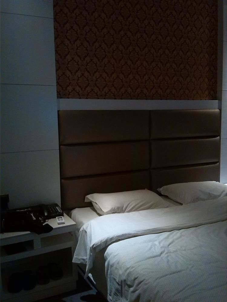 Longwang Business Hotel Liuzhou Exterior photo